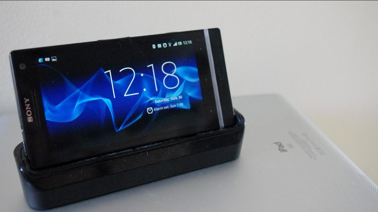 Sony Xperia S Desk Clock